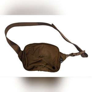 Lululemon - Brown Women Everywhere Fanny Pack Belt Bag 2L
